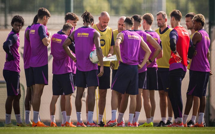 এল ক্লাসিকোর আগে সুসংবাদ পেল বার্সেলোনা