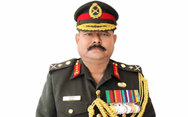 দেশের প্রয়োজনে সর্বোচ্চ ত্যাগ স্বীকারের নির্দেশ সেনাপ্রধানের
