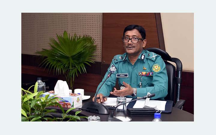 সবচেয়ে বেশি নিরাপত্তা ঝুঁকিতে আছেন প্রধানমন্ত্রী : ডিএমপি কমিশনার