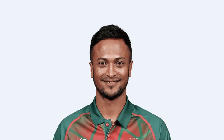 দেশে ফিরেছেন সাকিব, আজই যোগ দিতে পারেন অনুশীলনে