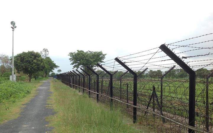 ১৫ আগস্ট পর্যন্ত ভারতের সাথে সীমান্ত বন্ধ