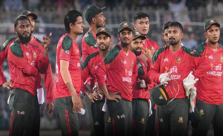 হোয়াইটওয়াশ করতে নেমে বড় হার বাংলাদেশের