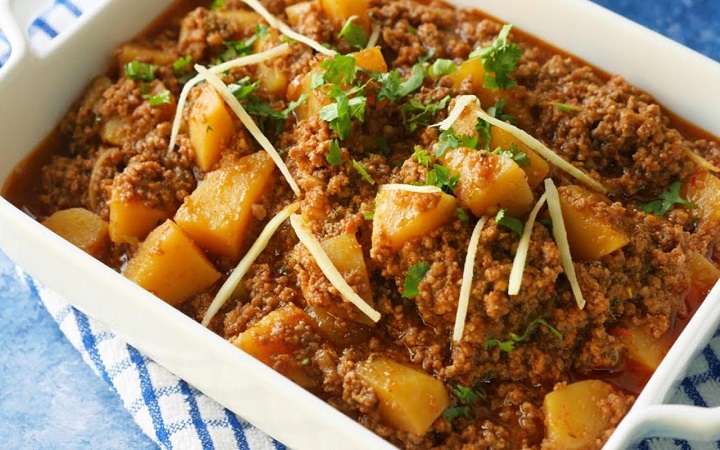 বিফ কিমা আলু রান্নার রেসিপি জেনে নিন