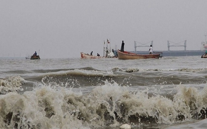 আগামী ৭২ ঘণ্টায় বাড়বে কুয়াশা, কমবে তাপ