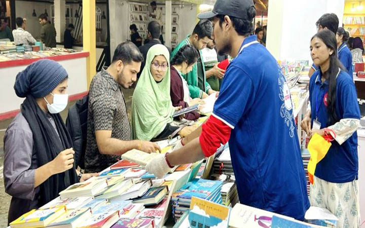 অমর একুশে বইমেলার এলো ৩২ নতুন বই