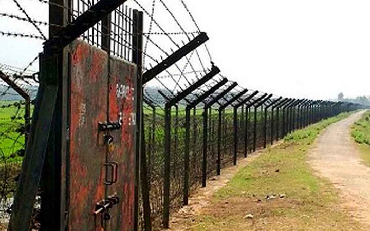 লালমনিরহাট সীমান্তে বিএসএফের গুলিতে বাংলাদেশি যুবক আহত