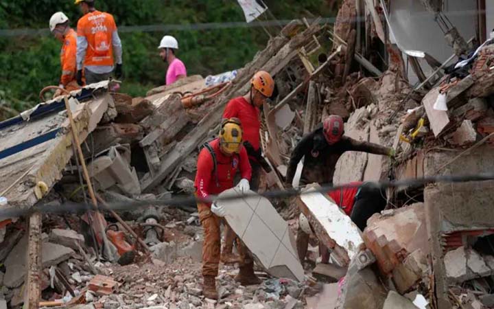 ব্রাজিলে ভারী বৃষ্টিতে সৃষ্ট বন্যায় নিহত ২৫