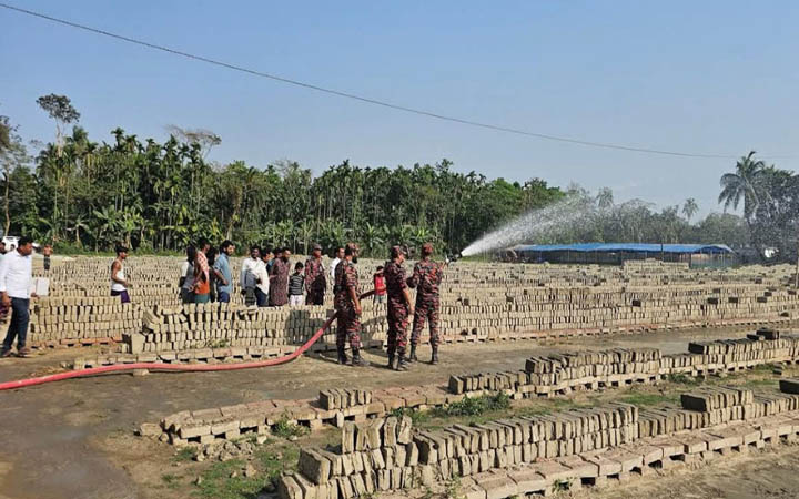 ভোলায় অবৈধ ৫টি ইট ভাটায় ৩০ লাখ টাকা জরিমানা