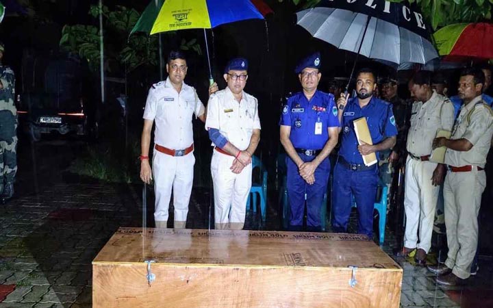 বিএসএফের গুলিতে নিহত বাংলাদেশির মরদেহ হস্তান্তর