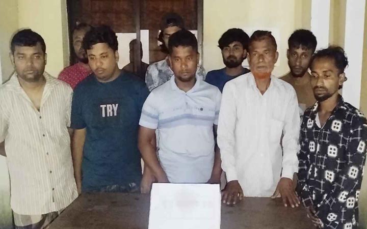 চাঁদপুরের রূপসা থেকে ৯ জুয়াড়ি আটক