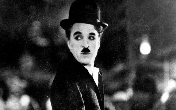 হাসির জাদুকর চার্লি চ্যাপলিনের জন্মদিন আজ