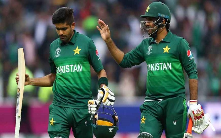 আন্তর্জাতিক ক্রিকেটকে বিদায় বললেন পাকিস্তানি তারকা