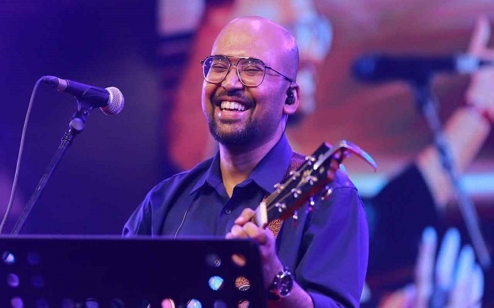 ‘অন্য কারো গল্পে’ মিফতাহ জামান