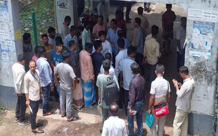 কক্সবাজার আদালত প্রাঙ্গণে গোলাগুলি, গুলিবিদ্ধ ২