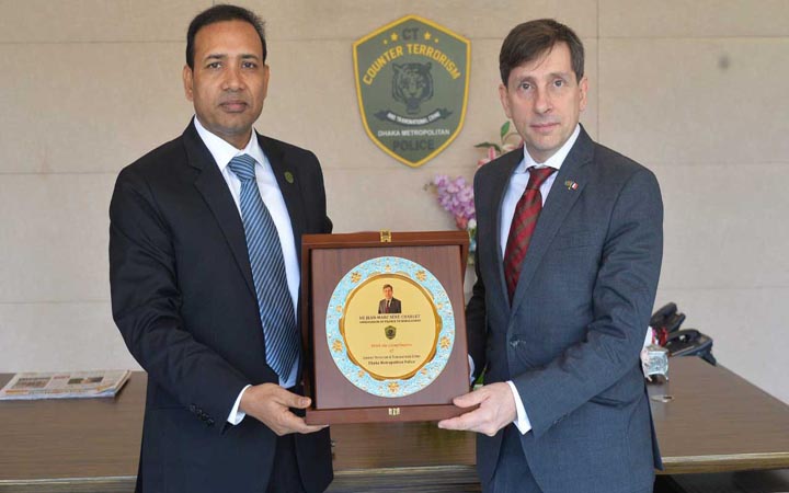 সিটিটিসি প্রধানের সঙ্গে ফ্রান্সের রাষ্ট্রদূতের সৌজন্য সাক্ষাৎ