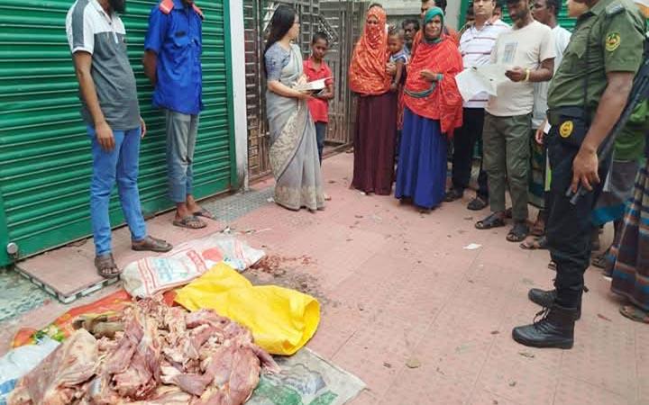 মরা গরুর মাংস মজুদের দায়ে ব্যবসায়ীর সাত দিনের কারাদণ্ড
