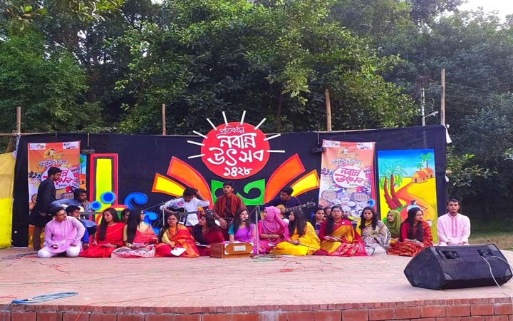 নানা আয়োজনে কুবিতে অনুষ্ঠিত হলো 'নবান্ন উৎসব'