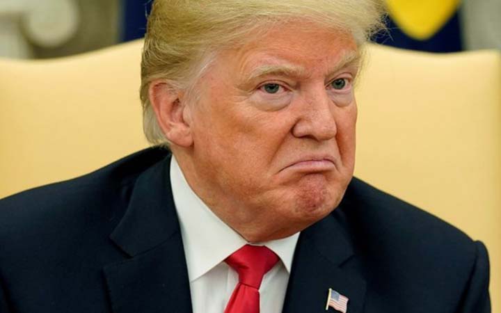 ইরানি নৌযানকে গুলির নির্দেশ ট্রাম্পের