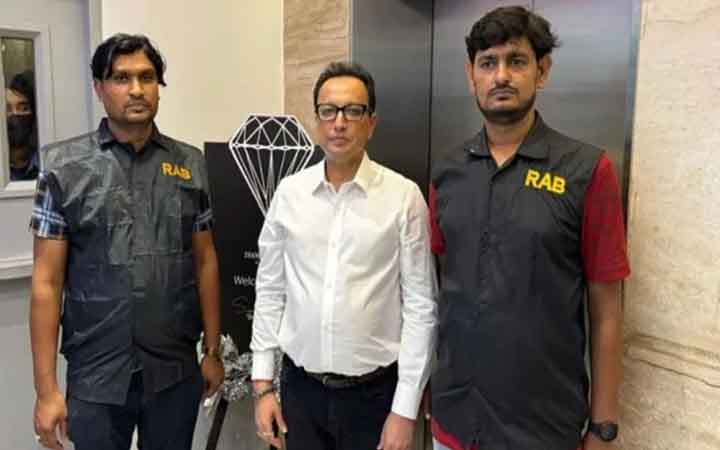 ডায়মন্ড ওয়ার্ল্ডের এমডি দিলীপ আগারওয়ালা গ্রেফতার