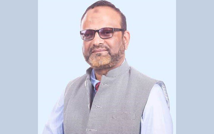 সংঘর্ষ ঘিরে তৃতীয় পক্ষকে সুযোগ না দিতে আহ্বান ঢাবি উপাচার্যের