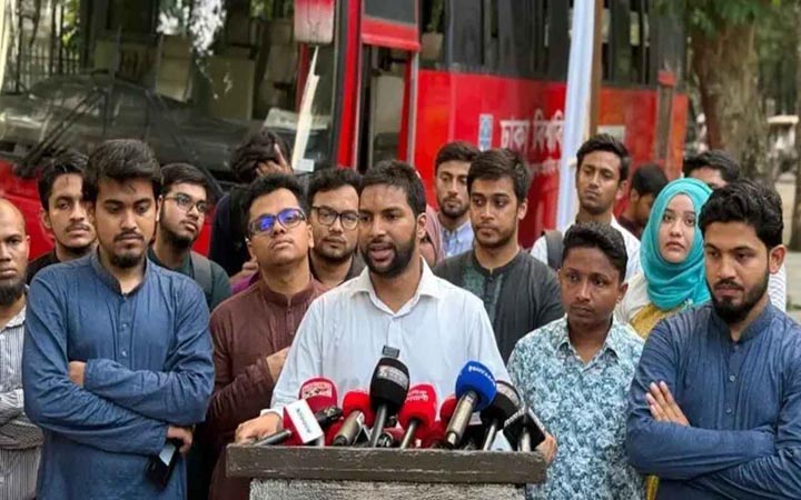 ডাকসুর উদ্যোগে চালু হচ্ছে ঢাবির শনিবারের বাস ট্রিপ