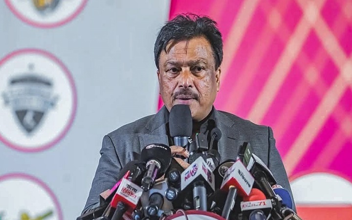 আসন্ন বিসিবি নির্বাচনে লড়াই করার ঘোষণা ফারুকের