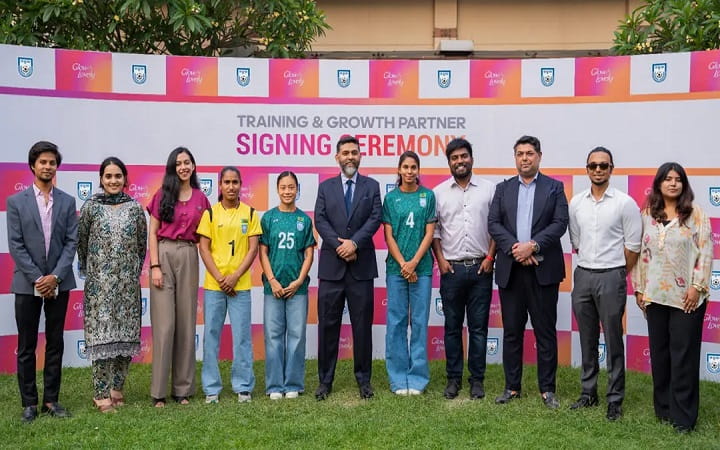 নারী ফুটবলের অফিশিয়াল ট্রেনিং অ্যান্ড গ্রোথ পার্টনার গ্লো অ্যান্ড লাভলী