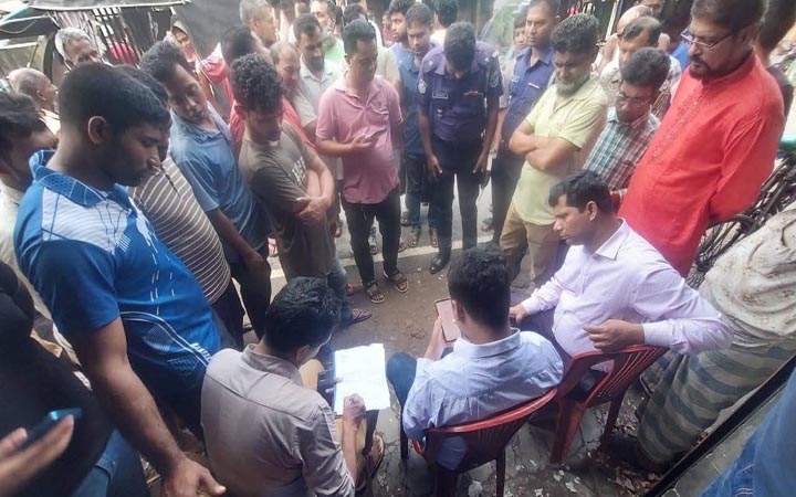 ফরিদপুরে মৃত গরুর মাংস বিক্রি করায় ২ ব্যবসায়ীর জেল