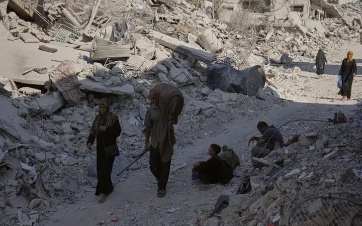 যুদ্ধবিরতি লঙ্ঘন করে গাজায় ইসরাইলি হামলা, নিহত ৩ শিশুসহ ১১