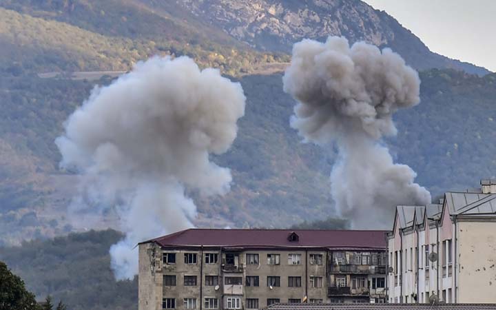যুদ্ধ বিরতিতে সম্মত আর্মেনিয়া-আজারবাইজান