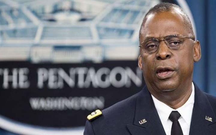 করোনার টিকা নিলেন পেন্টাগন প্রধান
