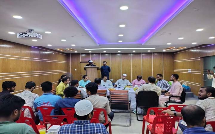 কুবিতে চট্টগ্রাম স্টুডেন্ট'স ওয়েলফেয়ার এসোসিয়েশনের ইফতার মাহফিল অনুষ্ঠিত