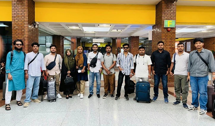 এক্সটার্নশিপে নেপালে গবির ১৬ ইন্টার্ন চিকিৎসক