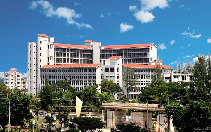 কারফিউ জারির প্রেক্ষিতে গোবিপ্রবি বন্ধ ঘোষণা