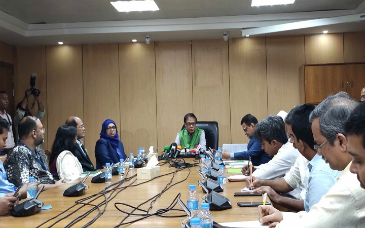 বাংলাদেশ ব্যাংক কোম্পানি নয়, ব্যক্তিদের বিরুদ্ধে ব্যবস্থা নিচ্ছে: গভর্নর