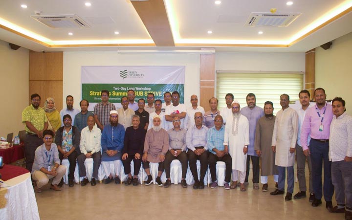 গ্রিন ইউনিভার্সিটির উদ্যোগে দুই দিনব্যাপী স্ট্র্যাটেজিক সামিট অনুষ্ঠিত