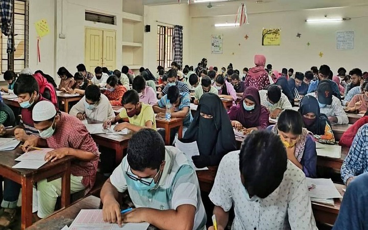 গুচ্ছ ভর্তিতে গণঅভ্যুত্থানে শহীদ-আহত পরিবার ‘বিশেষ সুবিধা’ পাবে