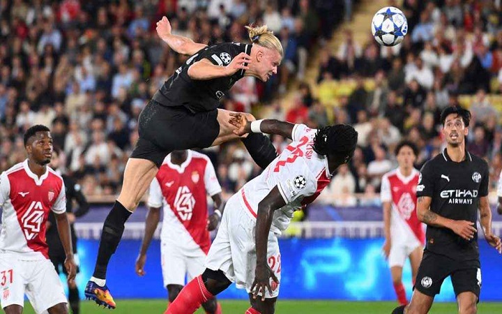 হলান্ডের জোড়া গোলের পরও জয়হীন ম্যানসিটি