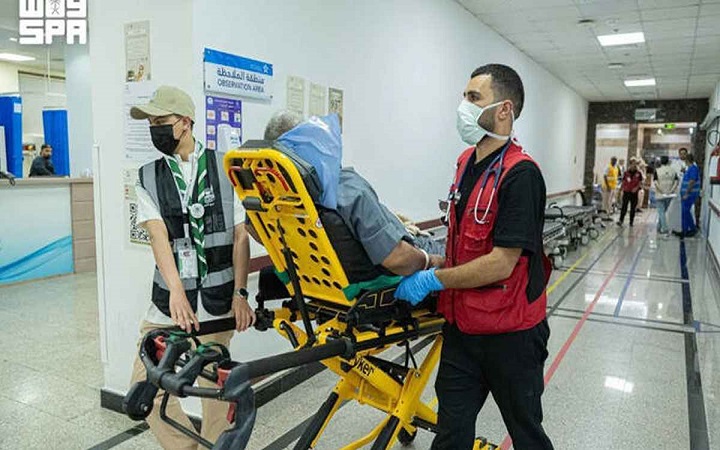 অসুস্থ ও নিখোঁজ হাজিদের সেবায় সৌদির বিশেষ দল