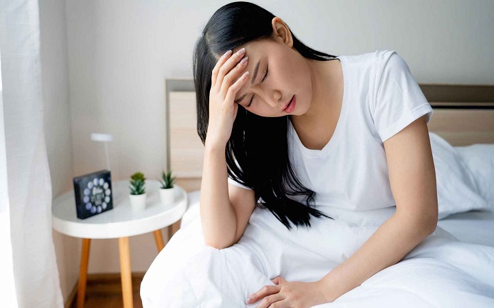 রোজ সকালে মাথা ব্যথা, এই প্রাণঘাতী রোগের ইঙ্গিত নয় তো?