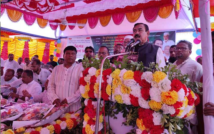 দক্ষ চালক তৈরি করতে সরকার কাজ করছে: শাজাহান খান এমপি