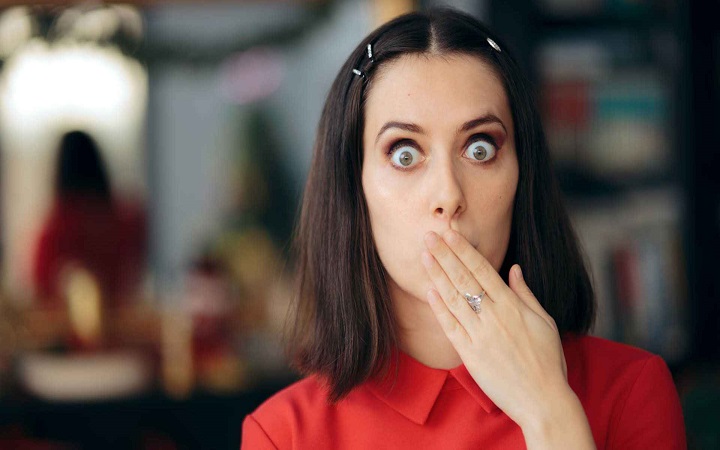 হেঁচকি ওঠে কেন, কমানোর উপায় কী?