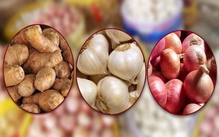 হিলিতে কমেছে আদা-রসুন ও পেঁয়াজের দাম
