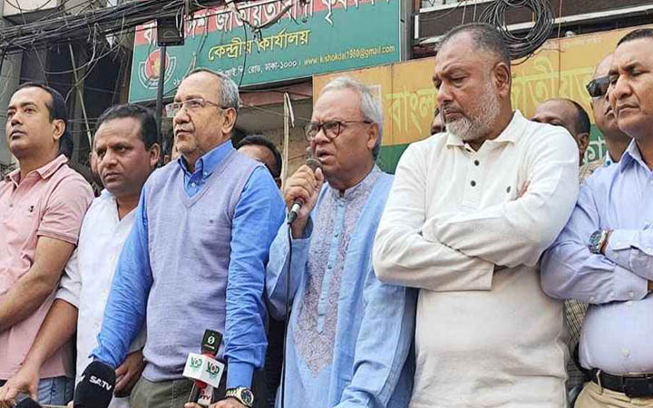 ভিসা বন্ধ করে ভারত আমাদের উপকার করেছে: রিজভী