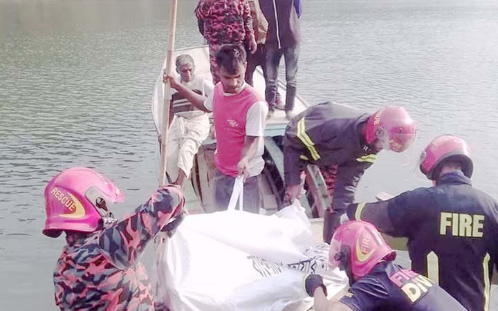 নিখোঁজের ৪২ ঘণ্টা পর কর্ণফুলী নদীতে মিলল ২ পর্যটকের লাশ