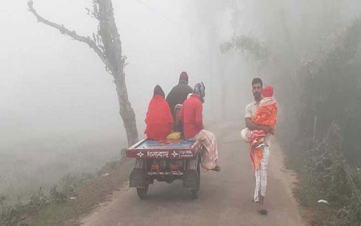 পঞ্চগড়ে আবারও ১০ ডিগ্রির নিচে নামল তাপমাত্রা