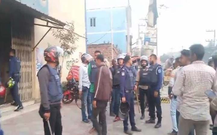 হত্যা মামলার আসামি ছিনিয়ে নেওয়ার চেষ্টা, এসআই আহত