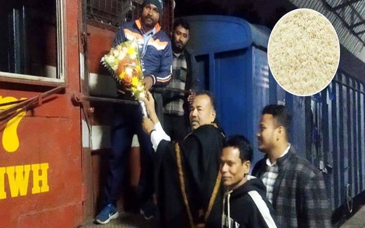 ভারত থেকে এলো ২৪৫০ মেট্রিক টন চাল