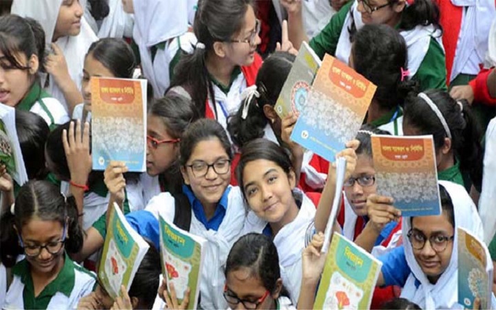 নতুন পাঠ্যবই  মিলবে জানুয়ারিতেই - অর্থ উপদেষ্টা