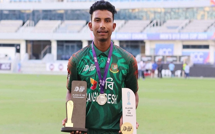 ভারতকে একাই ধসিয়ে দিয়ে ম্যাচ ও টুর্নামেন্ট সেরা ইমন